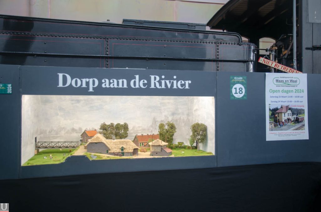 Spoorwegmuseum OntraXS 2024 Dorp aan de rivier