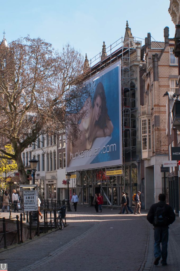 Oudegracht, reclamedoek